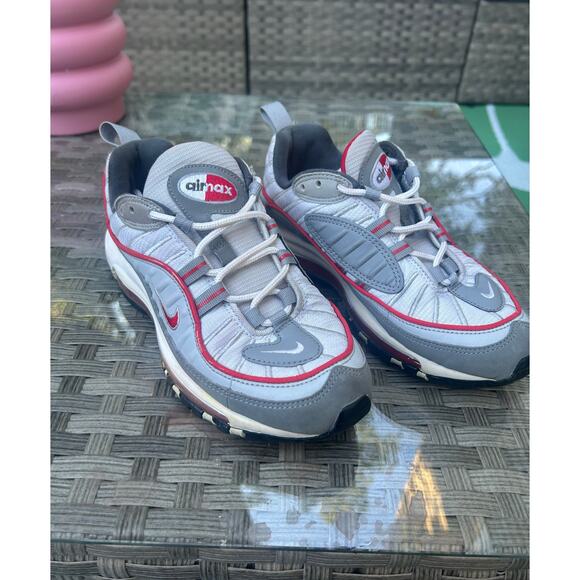 Nike Air Max 98 Gunsmoke/Team Red” GS Size 5Y - Picture 5 of 7